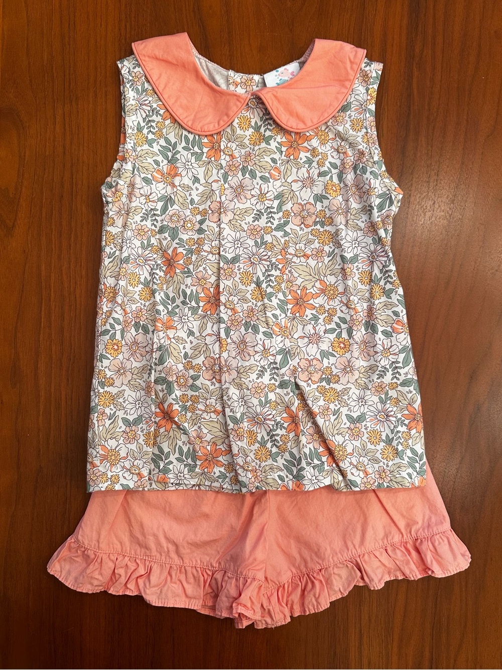 Stitchy Fish Girls Floral Peach Collar Shorts Set size 5